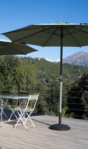 Outdoor dining - Appartement T3 bas de Villa (Vero)