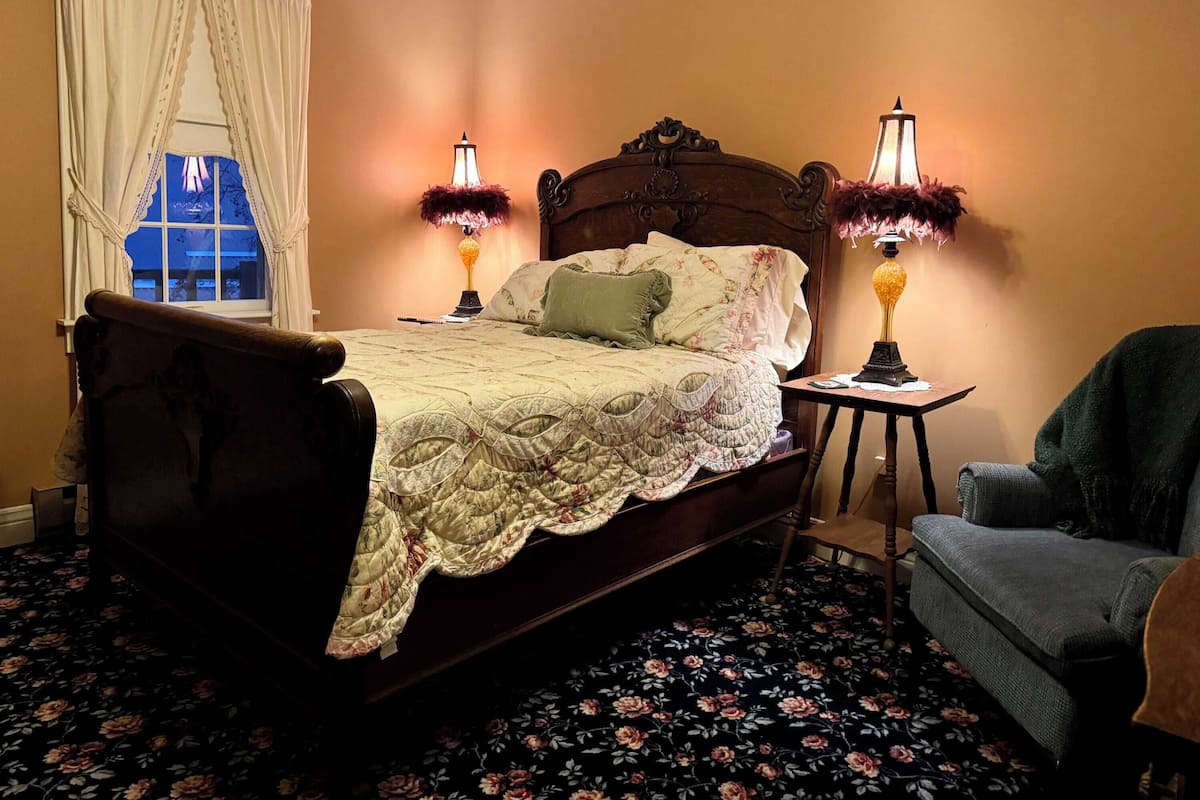 Chambre, 1 lit double, non-fumeur, salle de bains privée