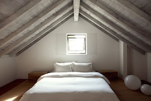 7 chambres, Wi-Fi, draps fournis