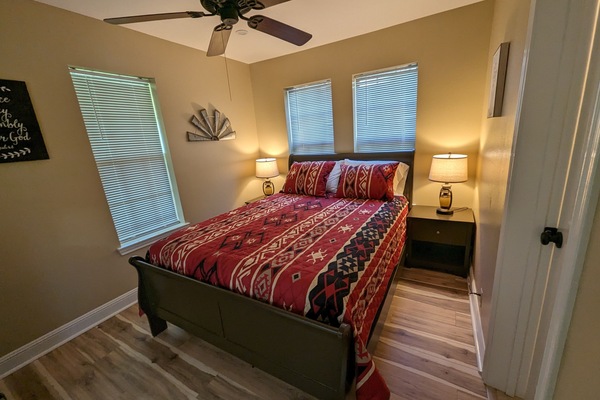 2 bedrooms, desk, iron/ironing board, free WiFi
