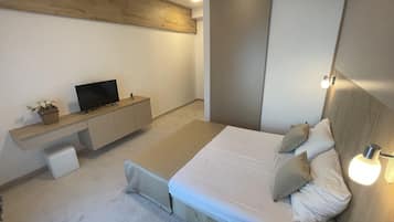 1 dormitorio, cuna de viaje, wifi gratis y ropa de cama