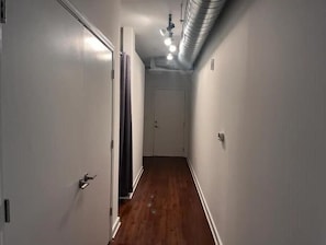 Interior - Downtown Memphis Loft Apartment (Memphis)