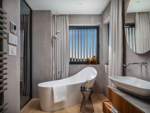 Shower, towels, soap, shampoo