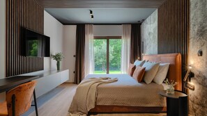 4 slaapkamers, een strijkplank/strijkijzer, gratis wifi, beddengoed