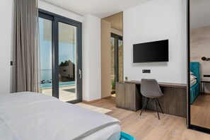 5 habitaciones, tabla de planchar con plancha y wifi gratis