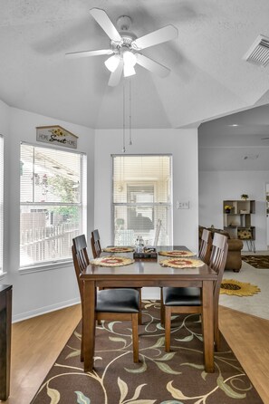 Dining - Cozy 2 Bdrm Home in Quiet NBHD + Pets Allowed (Montgomery)