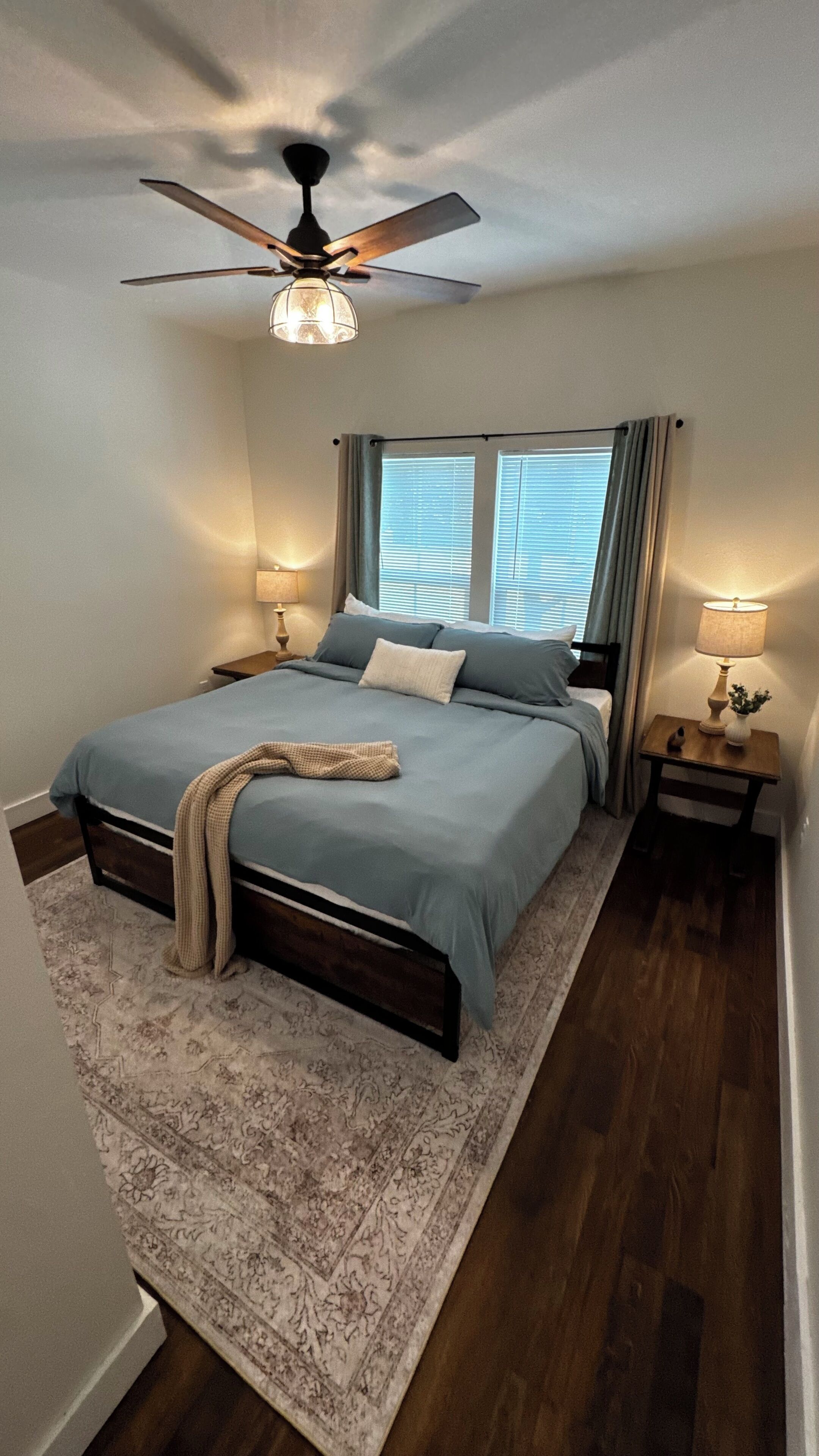 2 bedrooms, iron/ironing board, travel cot, WiFi