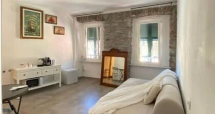 Eva's Rooms "Rebecca" Open Space
Codice citra 011030-aff0071