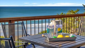 Unclassified image, 5 of 63, button