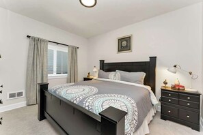 3 Schlafzimmer, Bügeleisen/Bügelbrett, kostenloses WLAN, Bettwäsche