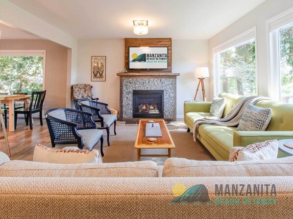 Smart TV, fireplace, table football, books