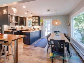 Imagen sin descripción, 5 de 48, botón