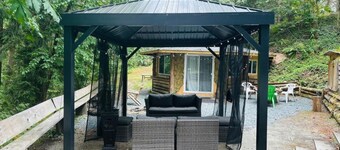 Cabin in the woods @ Cultus Lake