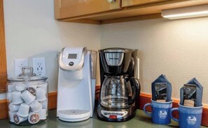 Unclassified image, 2 of 33, button