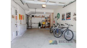 Unclassified image, 3 of 33, button