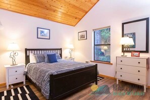 3 間睡房、熨斗/熨衫板、可攜式嬰兒床、免費 Wi-Fi