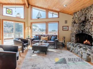 Unclassified image, 5 of 30, button