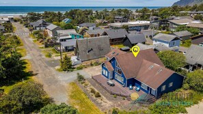 Exterior - Large home, close to town and the beach! Allergen Free Home (Manzanita)