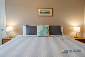 3 bedrooms, iron/ironing board, travel cot, free WiFi