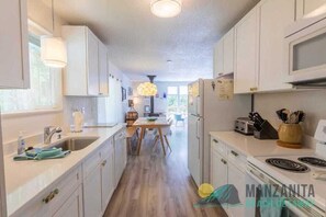 Image sans description, 4 de 28, bouton