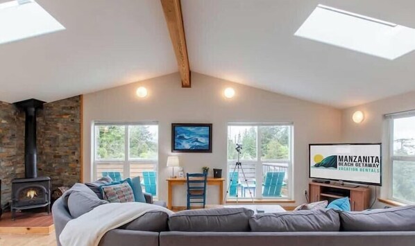 Interior - Our Happy Place (Manzanita)