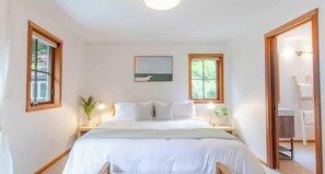 3 chambres, fer et planche à repasser, lit parapluie, Wi-Fi gratuit