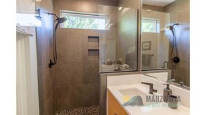 Botó d’imatge sense classificar, 2 de 51