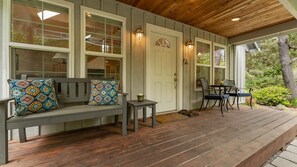 Unclassified image, 3 of 39, button