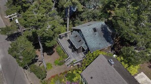 Unclassified image, 3 of 33, button