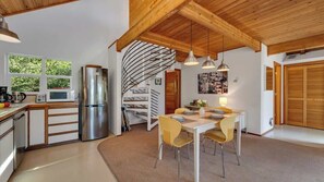 Imagen sin descripción, 5 de 33, botón