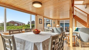 Unclassified image, 2 of 75, button