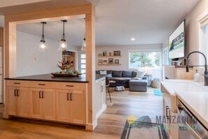 Interior - Carmel Cottage (Manzanita)