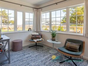 Unclassified image, 3 of 32, button - Blueberry Cottage (Manzanita)