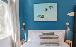 2 chambres, fer et planche à repasser, lit parapluie, Wi-Fi gratuit