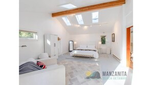 Unclassified image, 5 of 43, button - Laurel Beach Club (Manzanita)