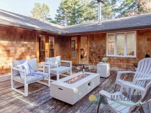 Unclassified image, 5 of 43, button