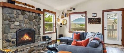 Smart TV, fireplace, offices
