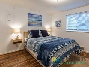 2 bedrooms, iron/ironing board, travel cot, WiFi