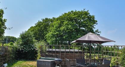 Relaxing country retreat or base to explore the area.