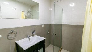 Bathroom - Malbec (Ushuaia)