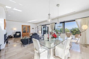 Interior - Villa Can Oronella by Balearic Villas (Pollensa)