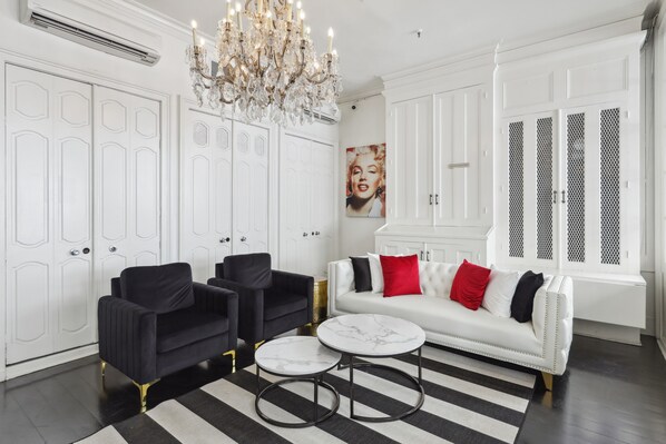 Sala de estar en el lobby