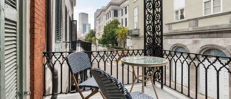 Adjacent Two Bed Two Bath Apartment, Balcony | Terrace/patio