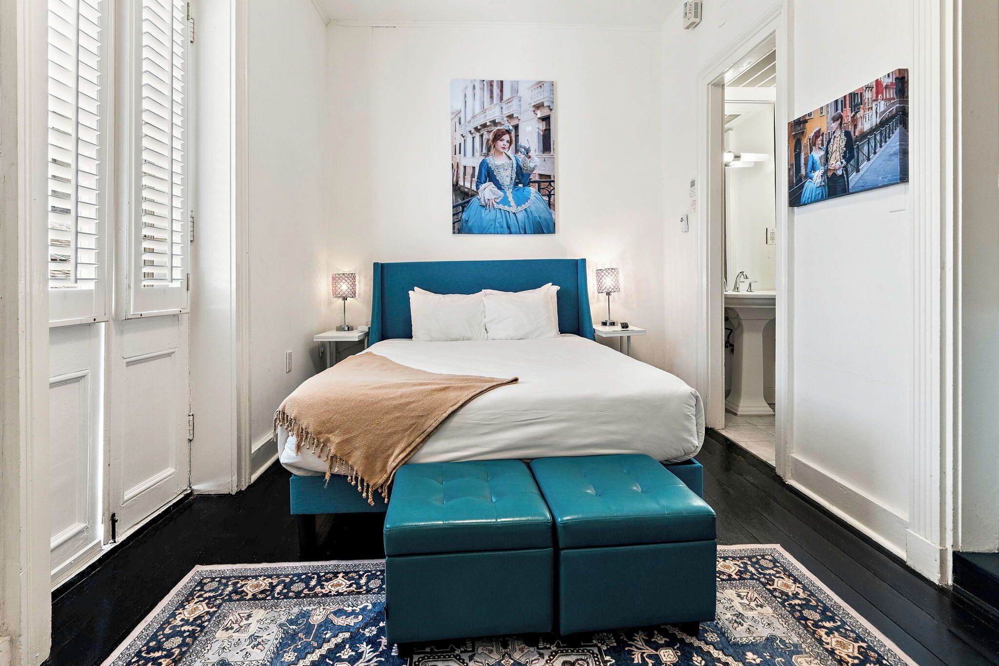 Standard Studio | Free WiFi, bed sheets