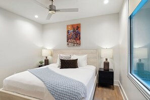 4 bedrooms, free WiFi, bed sheets
