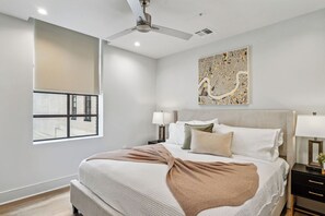 7 間睡房、可攜式嬰兒床、免費 Wi-Fi、床單