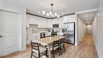Fridge, microwave, oven, dishwasher