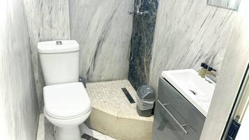 Shower, hydromassage showerhead, hair dryer, slippers