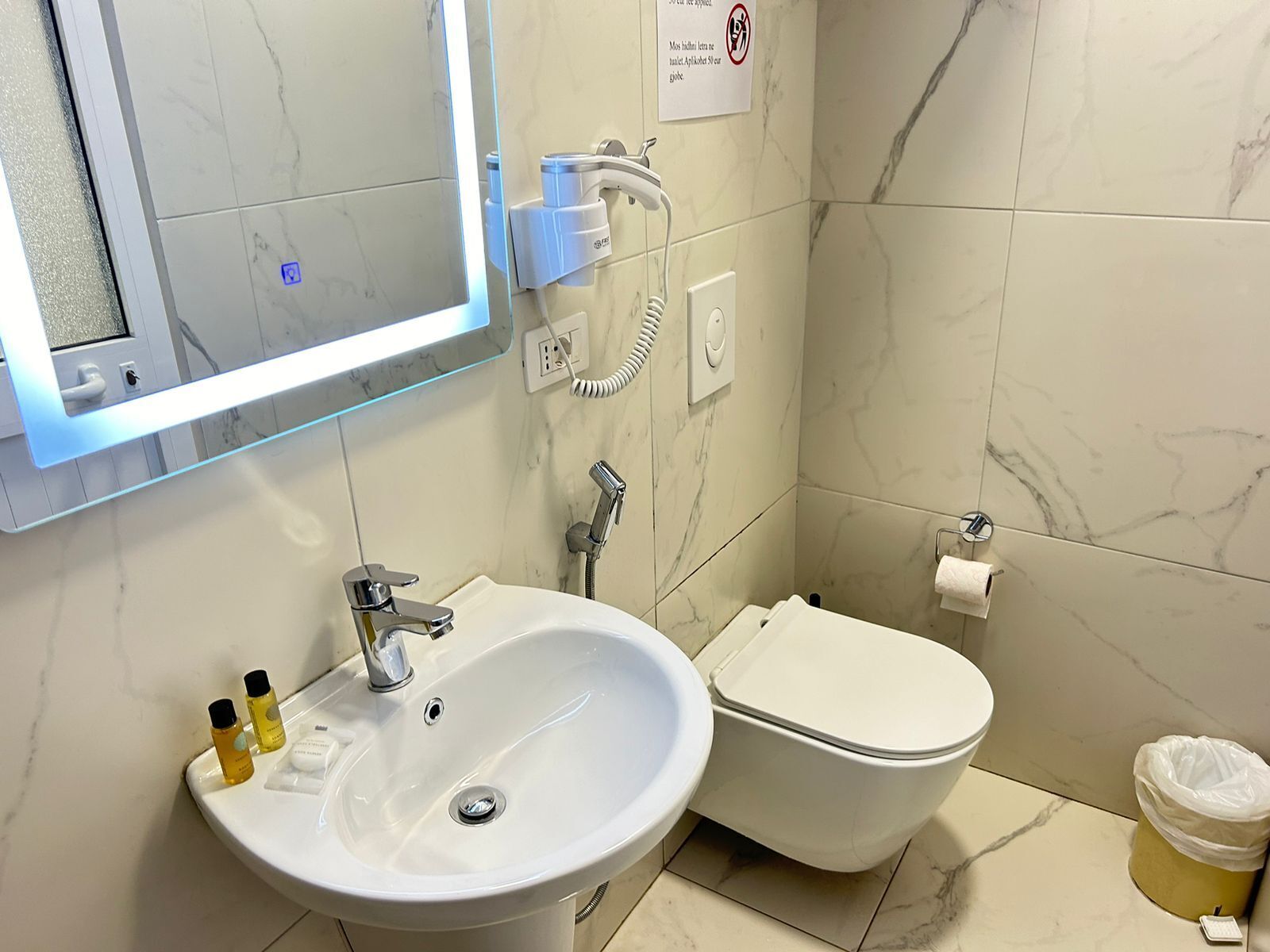 Photo - Tirana Square Hotel