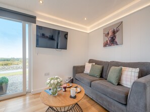 TV - Galloway Coo - UK46818 (Wigtown)